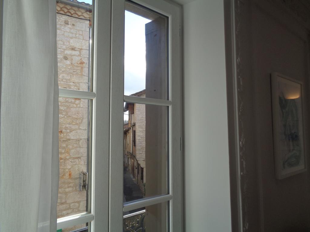 B&B Le Chat Qui Dort Montricoux Kültér fotó