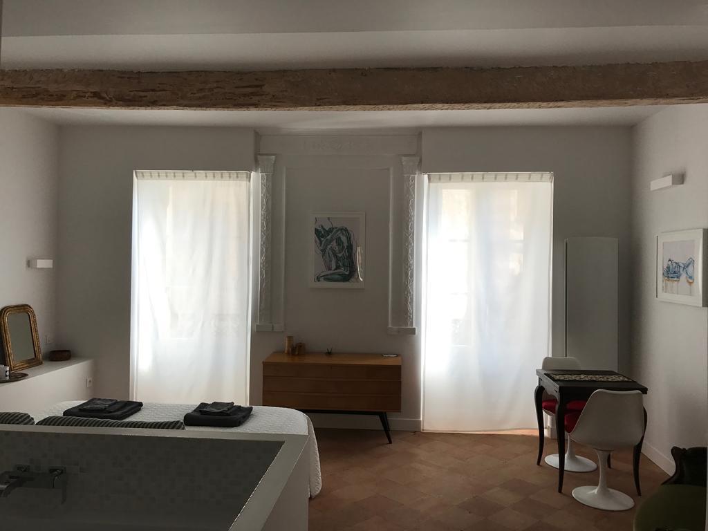 B&B Le Chat Qui Dort Montricoux Kültér fotó