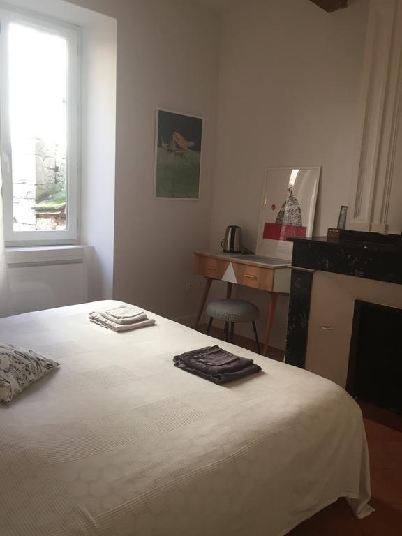 B&B Le Chat Qui Dort Montricoux Kültér fotó
