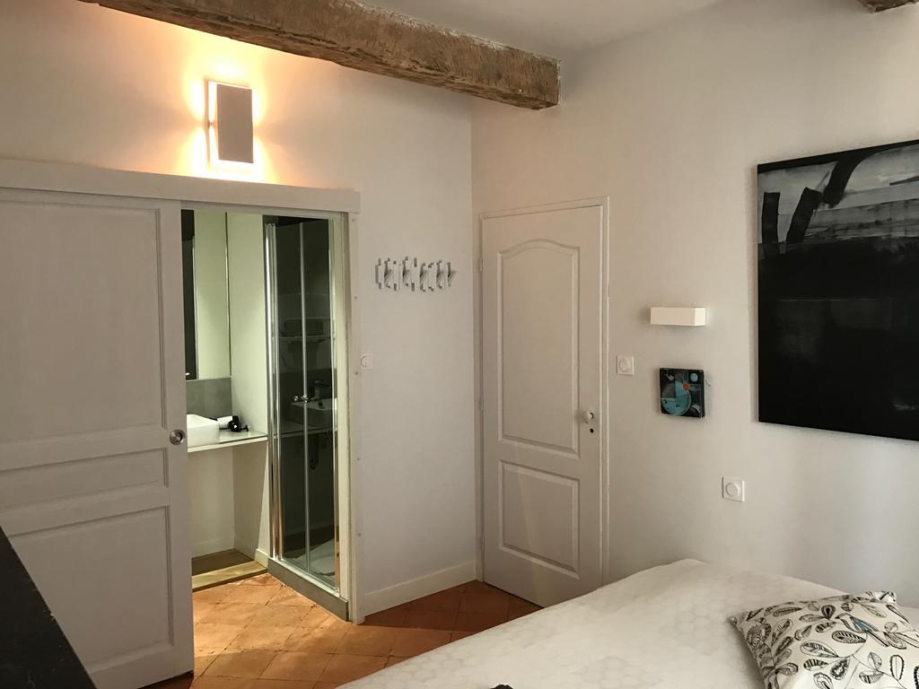 B&B Le Chat Qui Dort Montricoux Kültér fotó